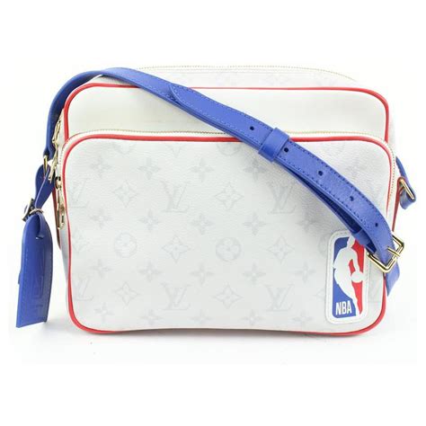 tracolla lv x nba|LV X NBA: tutto sulla capsule collection Louis Vuitton.